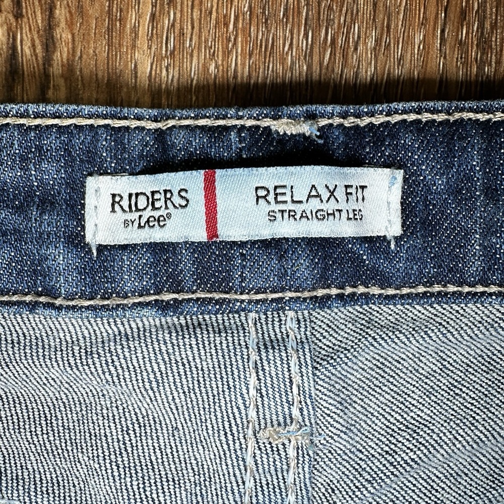 Lee Riders Womens Jeans Size 16P Relaxed Fit Blue Denim Straight Leg Cotton - Picture 6 of 10